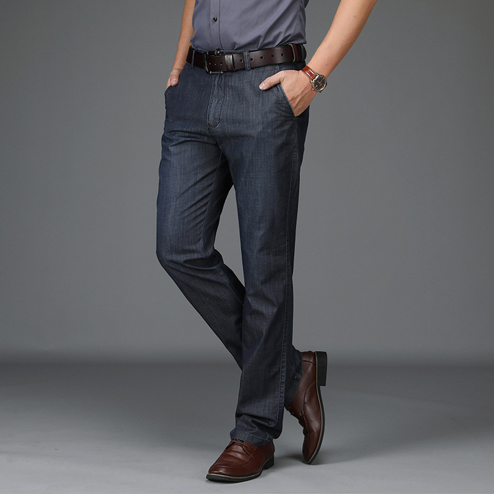 Jean Van Rekbaar Denim Avec Une Coupe Classique Pour Hommes