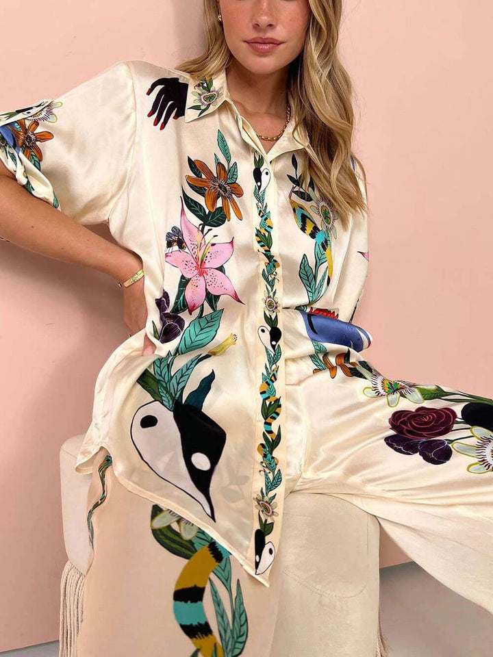 Nika | Ensemble chemise et pantalons en satin avec imprimé unique, style Resort