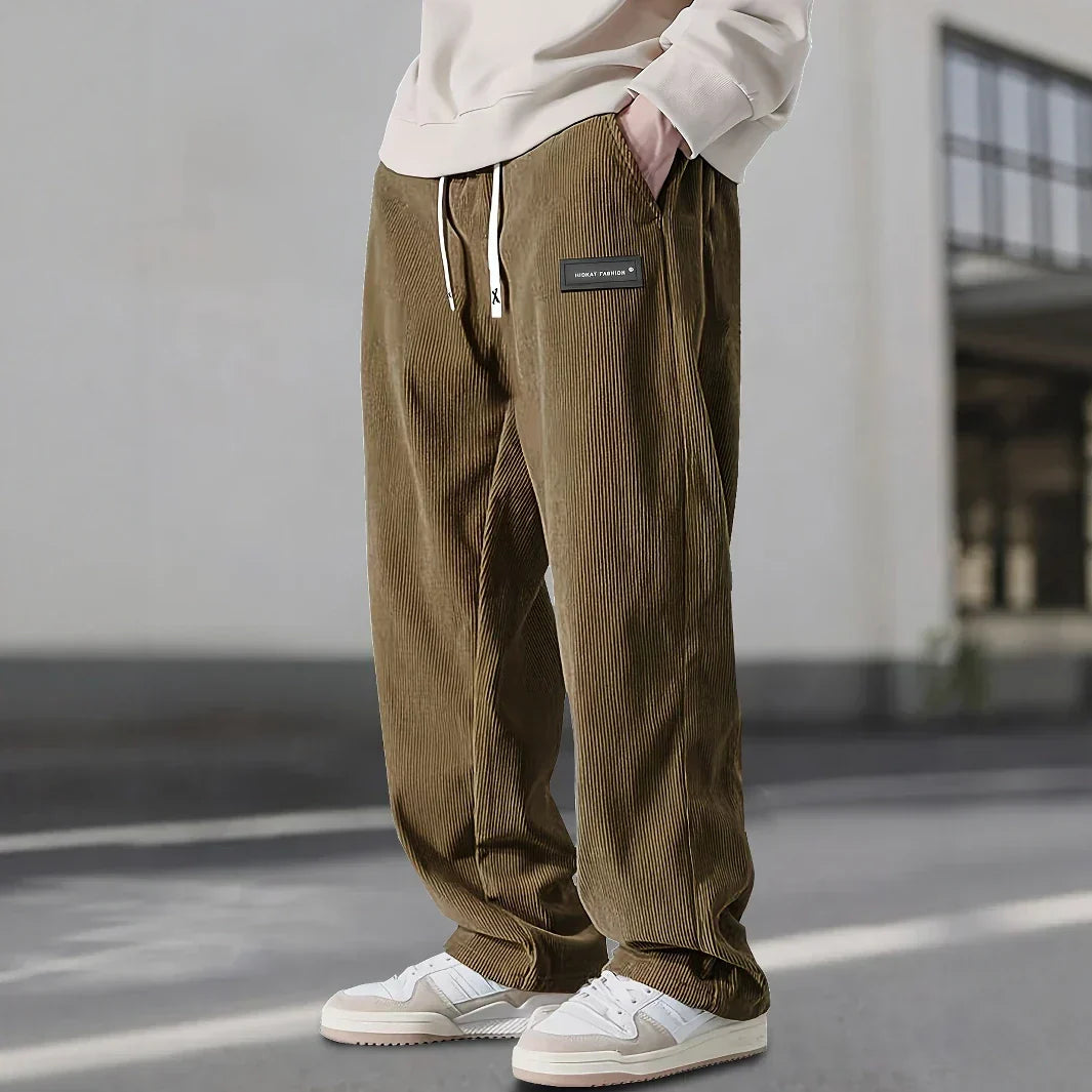 Pantalon en velours côtelé