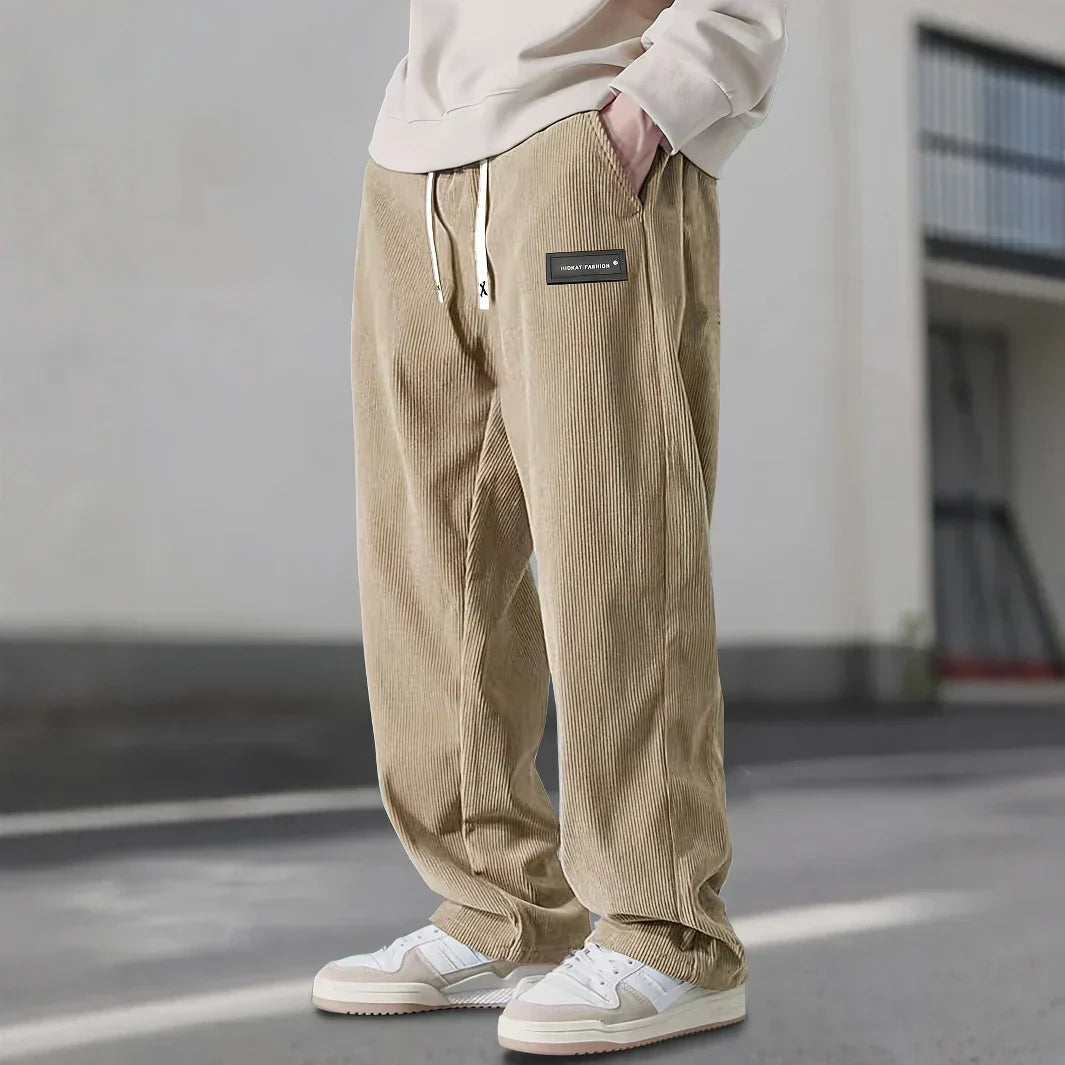 Pantalon en velours côtelé